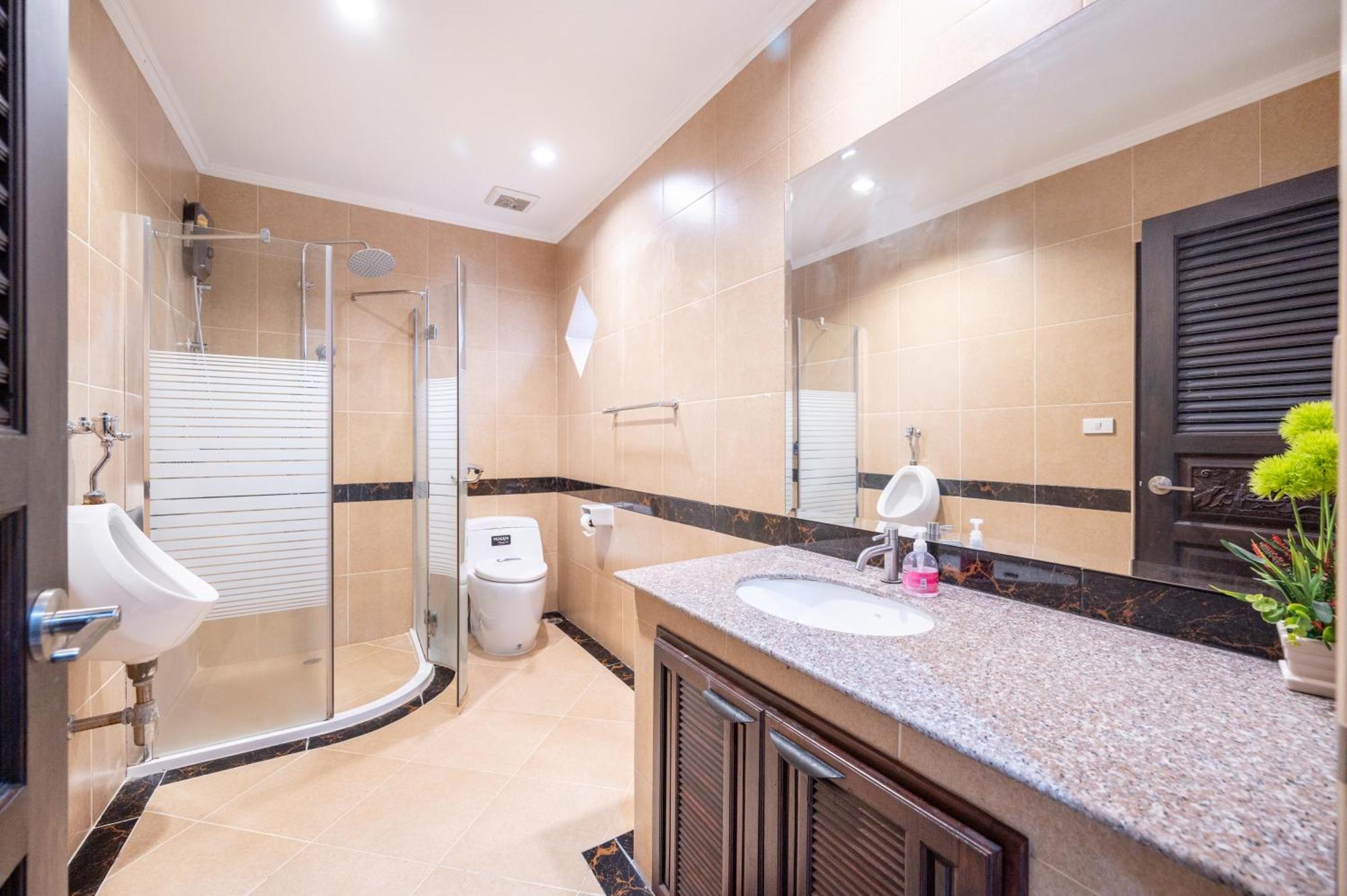 Villa Coastal 3 Bdr Private Pool Pattaya